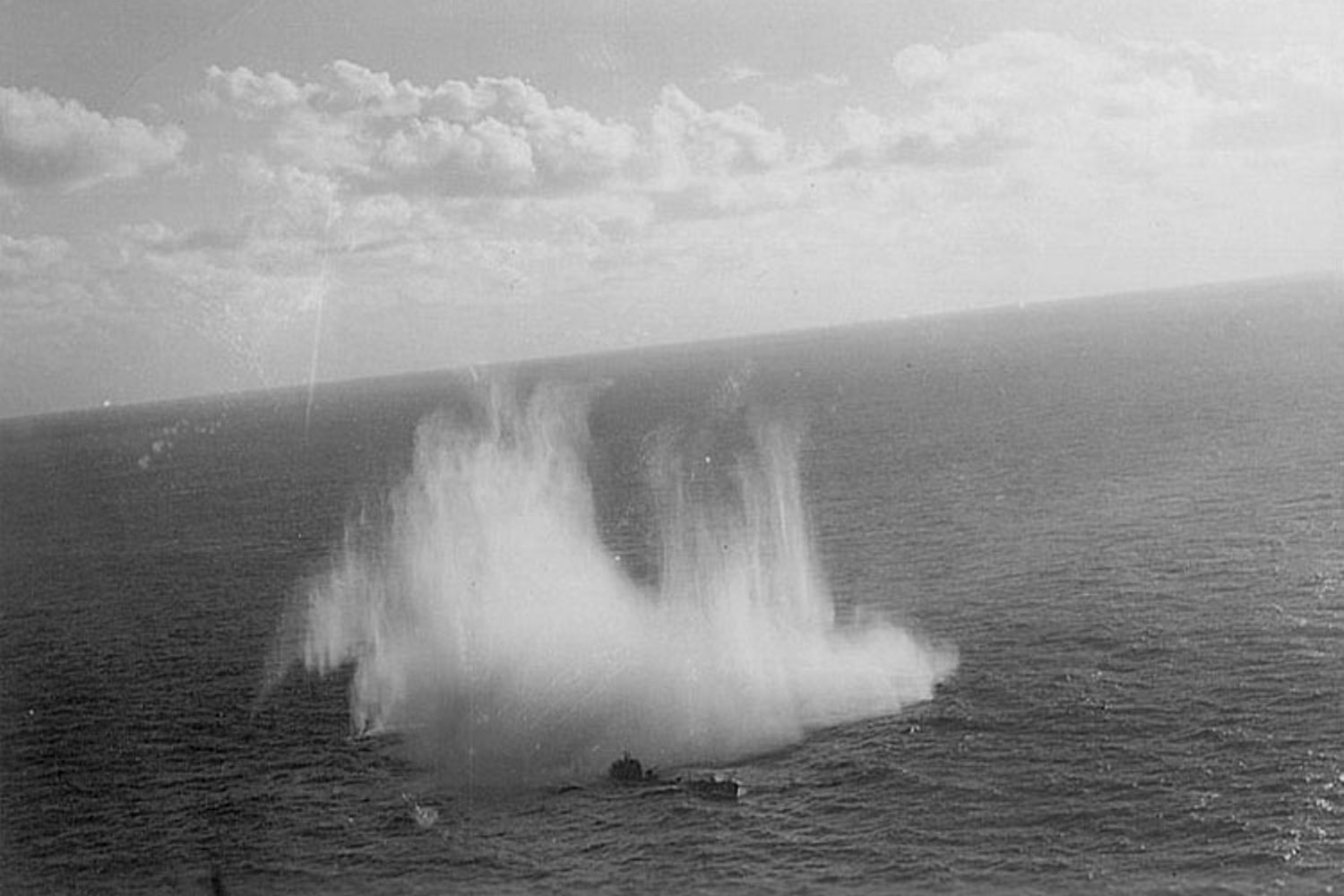 Ataque da Força Aérea dos Estados Unidos ao submarino U-507 